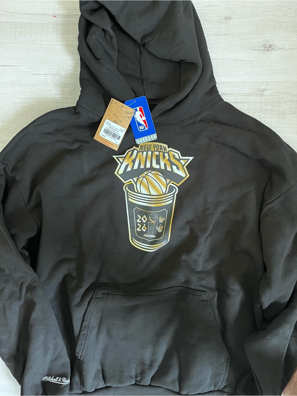 Mitchell & Ness Black New York Knicks Graphic Hoodie with Gold Accent